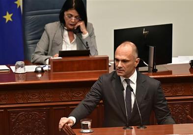 Филипче до Мицкоски: Ја почитувам функцијата ама тебе не – поради тоа како владееш и како го навредуваш народот