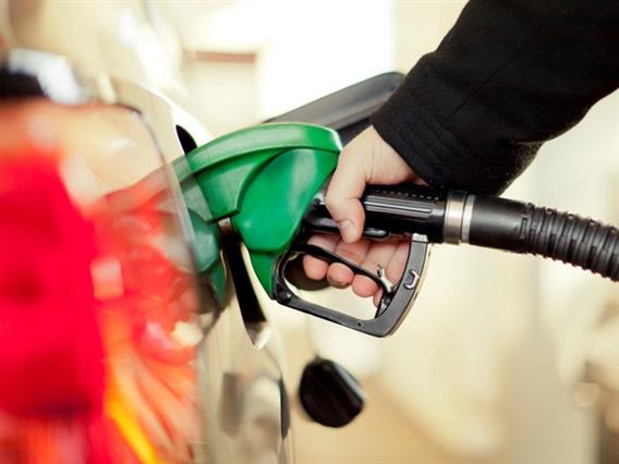 Поскапува мазутот, цените на бензините и дизелот остануваат исти