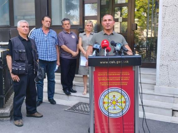 Ангелов: Во некои случаи пожари се предизвикани од искрење на жици на бандери