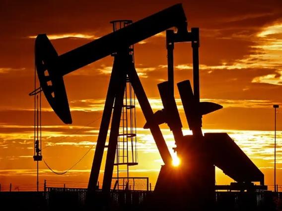 Смирувачките пораки од Вашингтон и Техеран ги намалија цените на нафтата под 66 долари за барел