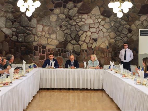 Ковачевски на средба со граѓанскиот сектор: Владата низ дијалог и консултации носи одлуки
