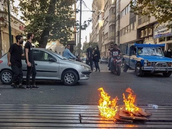 Иран: Во протестите загинаа 200 демонстранти 