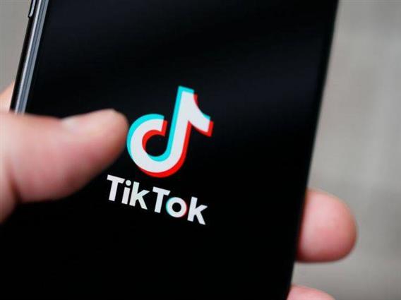 Владејачката ЦДУ бара забрана за Инстраграм и Тик Ток за деца под 14 години во Германија