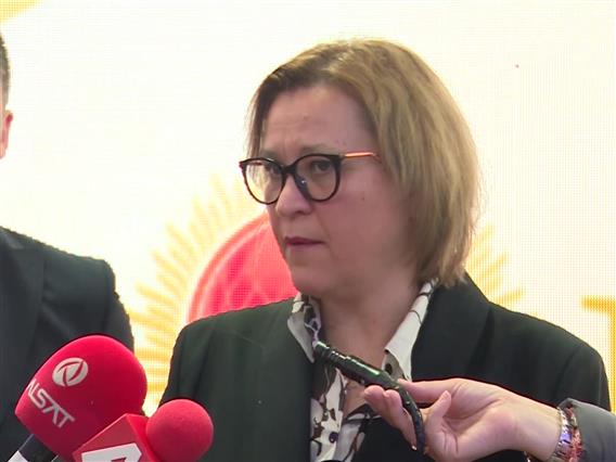 Грковска ги опоменала Груби, Османи и Нуредини за службените возила