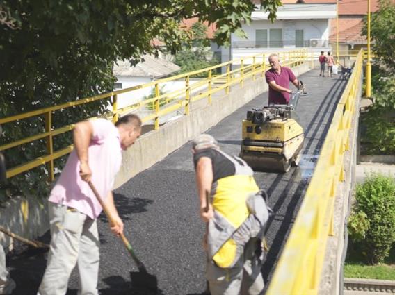 Град Скопје почна со санирање на 36 мостови, надвозници и пешачки натпатници