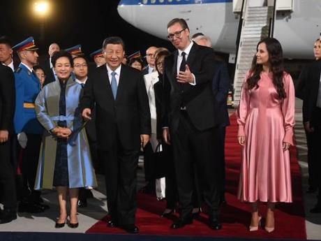 Монд: Кинескиот претседател во посета на „освоените територии“ – Србија и Унгарија