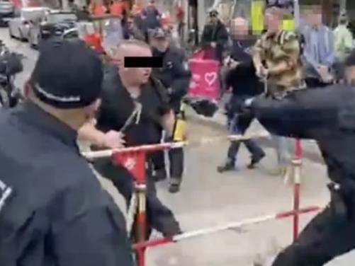 Драма на ЕУРО: Германската полиција застрела маж со секира во близина на фан зоната во Хамбург