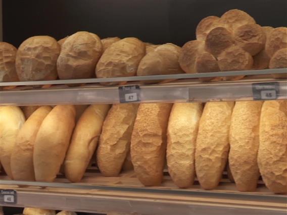 Бауш: Неоправдано е поскапувањето на лебот, очекувам заздравување на економијата
