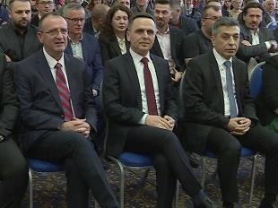 За лидерите на „Вреди“, албанската репрезентација е „наша“, Славески прашува која е логиката