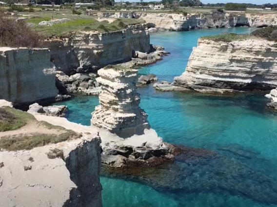 „Вог“: Топ-10 најубави плажи во Европа за 2024 година