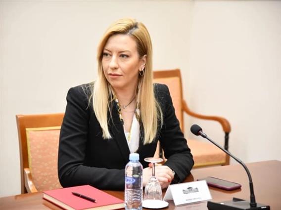 Марина Димовска избрана за нова генерална секретарка на Собранието