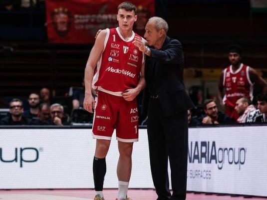 Хусел: Димитријевиќ, потпиша за Баерн