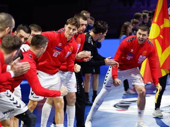 Лазаров ги одбра 19-мината кои ќе патуваат на ЕП 2026