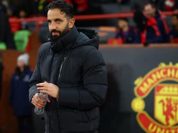 Манчестер јунајтед го отпушти Аморим