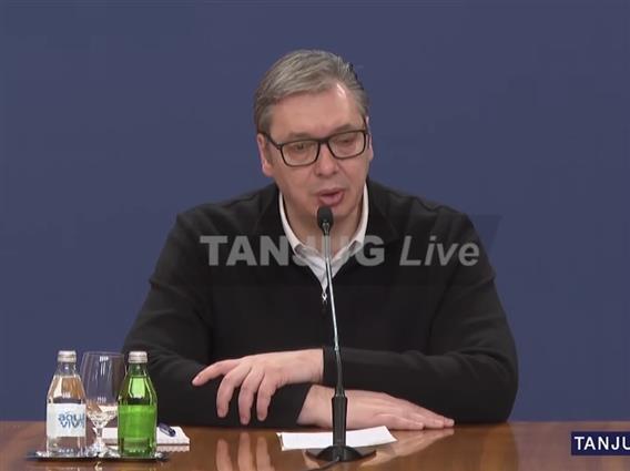 Вучиќ: Сакам да го изразам моето задоволство што се одржа голем протест без жртви