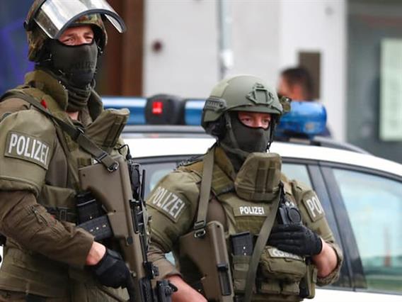 Австрија во шок: Десетина тинејџери силувале 12- годишно девојче, меѓу нив има и од регионот 