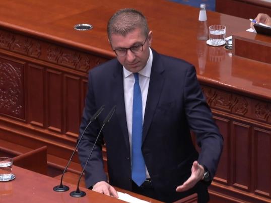 Мицкоски побарал објаснување од МВР и АНБ за безбедноста на Груби во Шутка – извештаите се строго доверливи