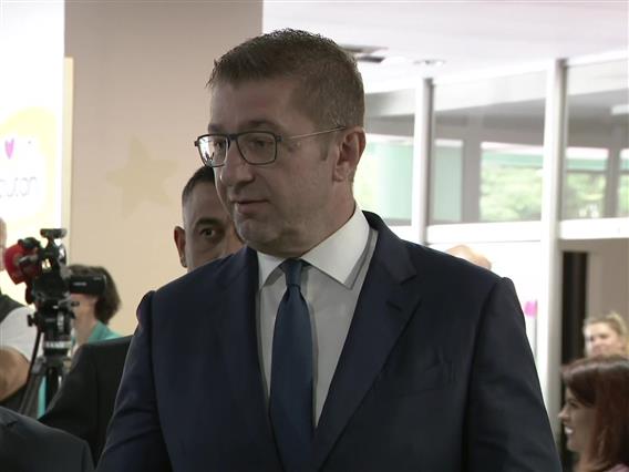 Нов министер за здравство ќе има следната недела, позицијатa останува во „ВРЕДИ“, вели Мицкоски