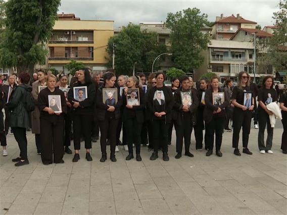 Истрагата за полициските функционери се уште не е завршена, може да трае до септември 