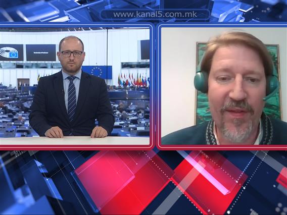 Вајц за Канал 5: Не очекувам амандман со зборот „современ“ за македонскиот јазик и идентитет да помине во ЕП