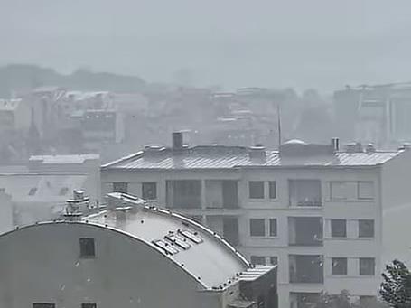 Видео: Најмалку осуммина повредени во невремето што попладнево го погоди Белград