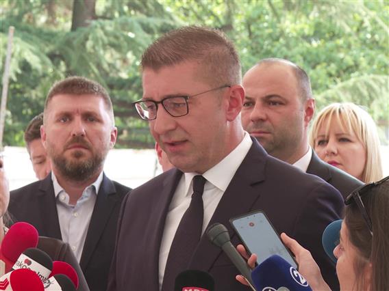 Мицкоски: Ќе има мерки за училишната кошничка, се анализираат модели за цените во маркетите