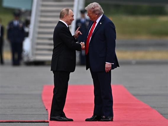 Истражување: Шпанците го сметаат Трамп за поголема закана по светскиот мир од Путин