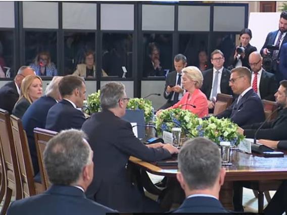 Генералниот секретар на НАТО го пофали Трамп што ја „пробил блокадата“ со Путин (ВИДЕО)