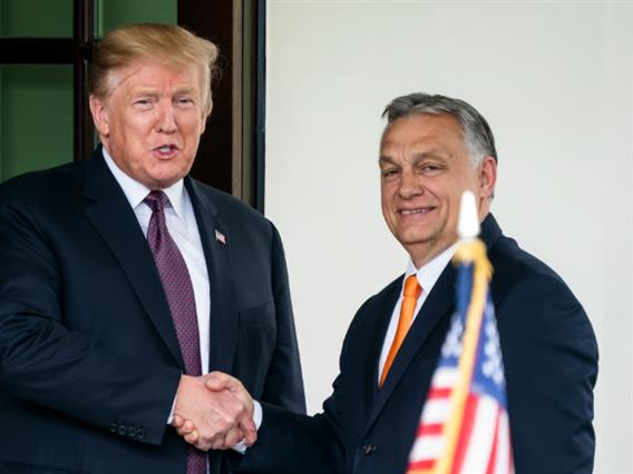 Блумберг: По средбата со европските лидери, Трамп од Орбан побара укинување на ветото за членство на Украина во ЕУ