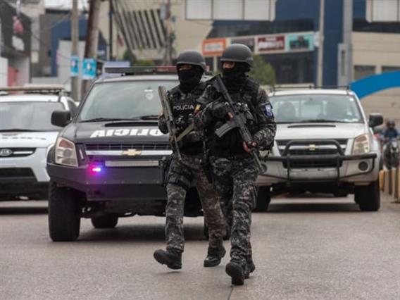 Во Еквадор запленет експлозивен материјал наменет за терористички акти во Колумбија