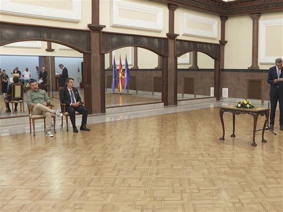 Добитници на државната награда „Мајка Тереза“ се Борче Стаменов и Ирфан Ахмети