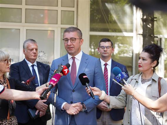 Мицкоски: На опозицијата ѝ препорачувам „внатрешна катарза“ по изборите