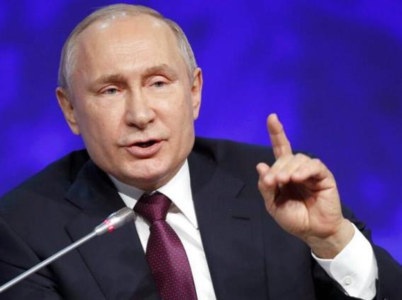 Овој актер го игра Владимир Путин, а еве како го маскираа: „Не се плашам од последици, но се скрив во глувчешка дупка додека се подготвував за улогата“
