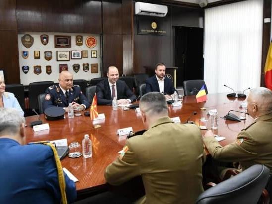 Романската воена делегација запозната со трансформацијата на македонската Армија и капацитетите на „Криволак“
