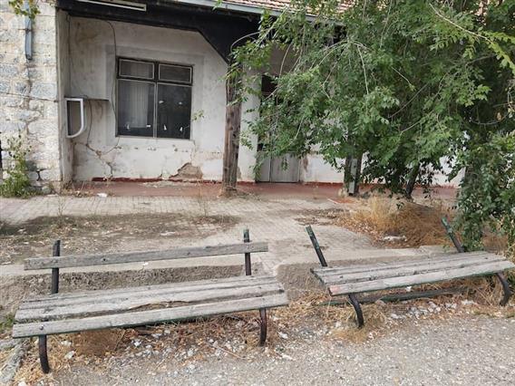 Од бисер на Охридското езеро, Љубаништа се претвори во руина и депонија (ФОТО)