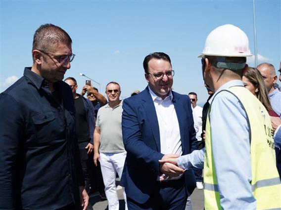Николоски: Пуштивме во сообраќај втора делница од автопатот Охрид – Кичево