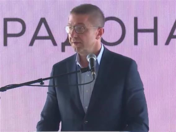 Мицкоски: Предвремени избори нема да има, ДУИ ја експлоатира темата за клиентелистички поени