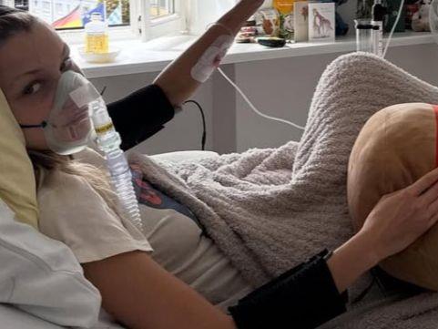 Хоспитализирана познатата манекенка: Се огласи и нејзината мајка