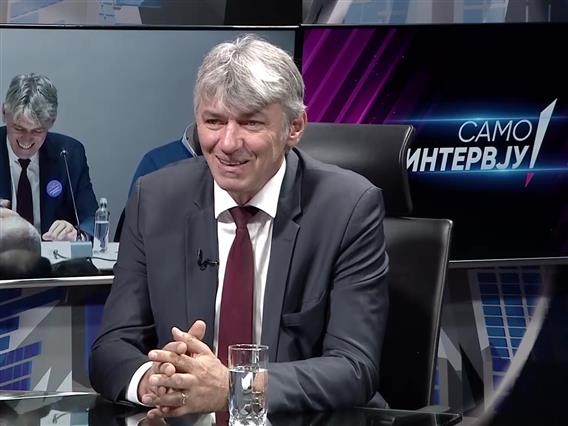 Села: Мојот принцип е 80 пратеници за сѐ