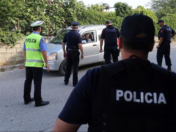 Италијански бизнисмен е изрешетан во село во Албанија, телото е пронајдено покрај автомобилот 
