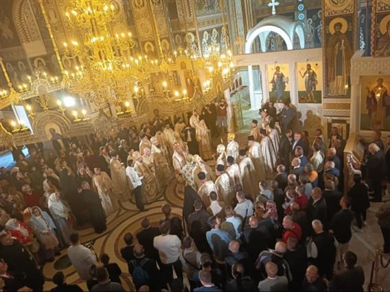 Осветување на храмот „Свети Константин и Елена“, присутни голем број верници и високи државни претставници