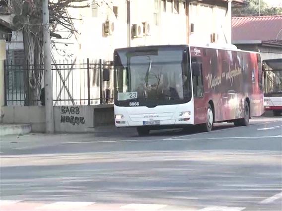 Приватните превозници во Скопје најавуваат дека утре нема да сообраќаат ако не им се исплати долгот од ЈСП
