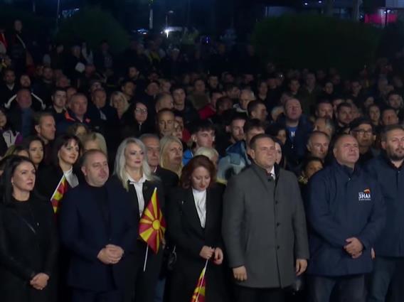 Власта и опозицијата со низа меѓусебни обвинувања за растот на платите