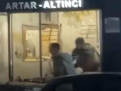 Од златарата во Гостивар украдени околу 18 килограми злато