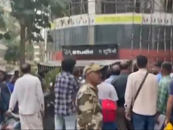 Индиец држел во заложништво 17 деца, го убила полицијата 