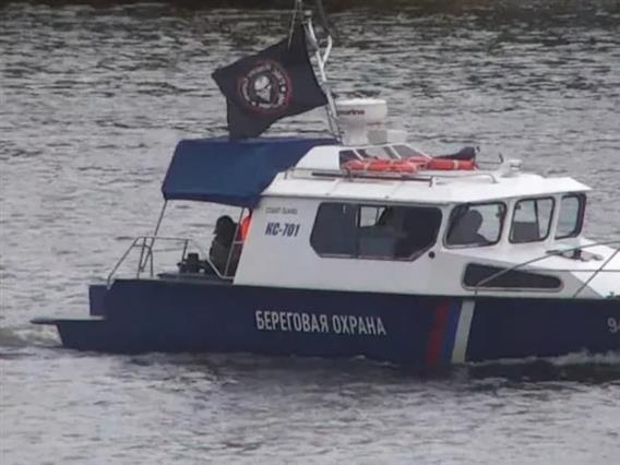 Руски брод го вклучи алармот на граница со НАТО држава, истакнаа чудно знаме (ВИДЕО)