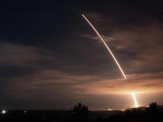 САД: Тест на ракета „Minuteman III“ од Ванденберг во Калифорнија до Маршалските острови