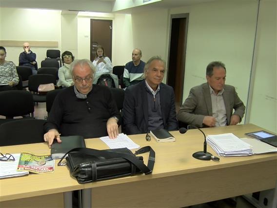 Продолжи судењето за проневара на скапа биолошка терапија на Онкологија 