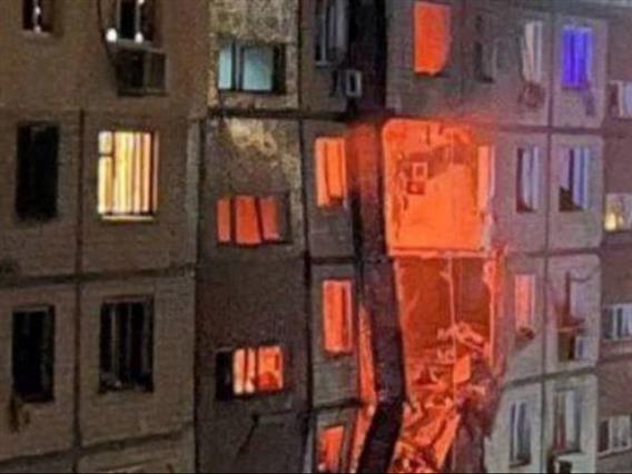 Најмалку еден загинат во руски напад во Украина- неколку региони се без струја (ВИДЕО)