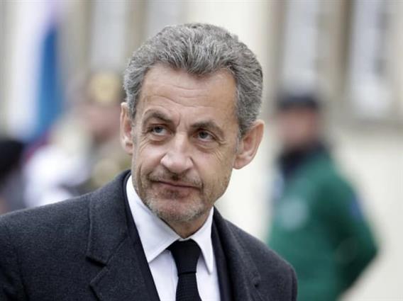 По одлуката на Апелацискиот суд во Париз, Саркози попладнево ослободен од затвор 